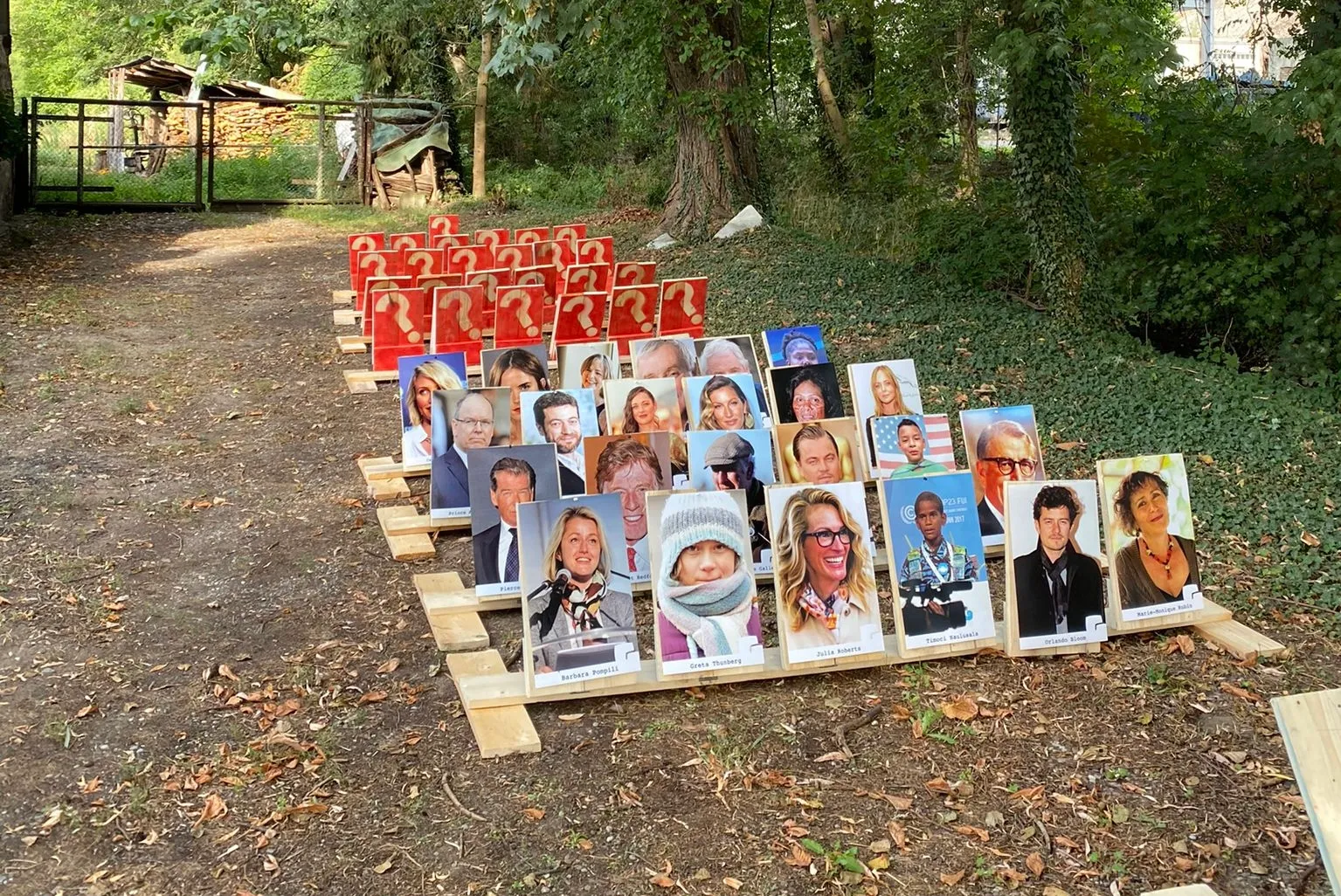 Organisation d'un atelier de Qui-est-ce géant 