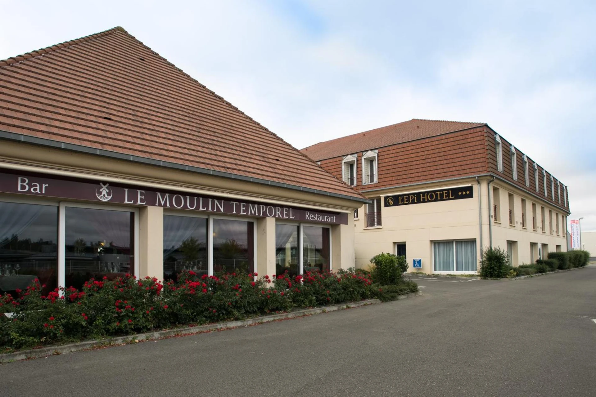 Organiser un séminaire d'entreprise : L'Epi Hôtel à Épernon, France