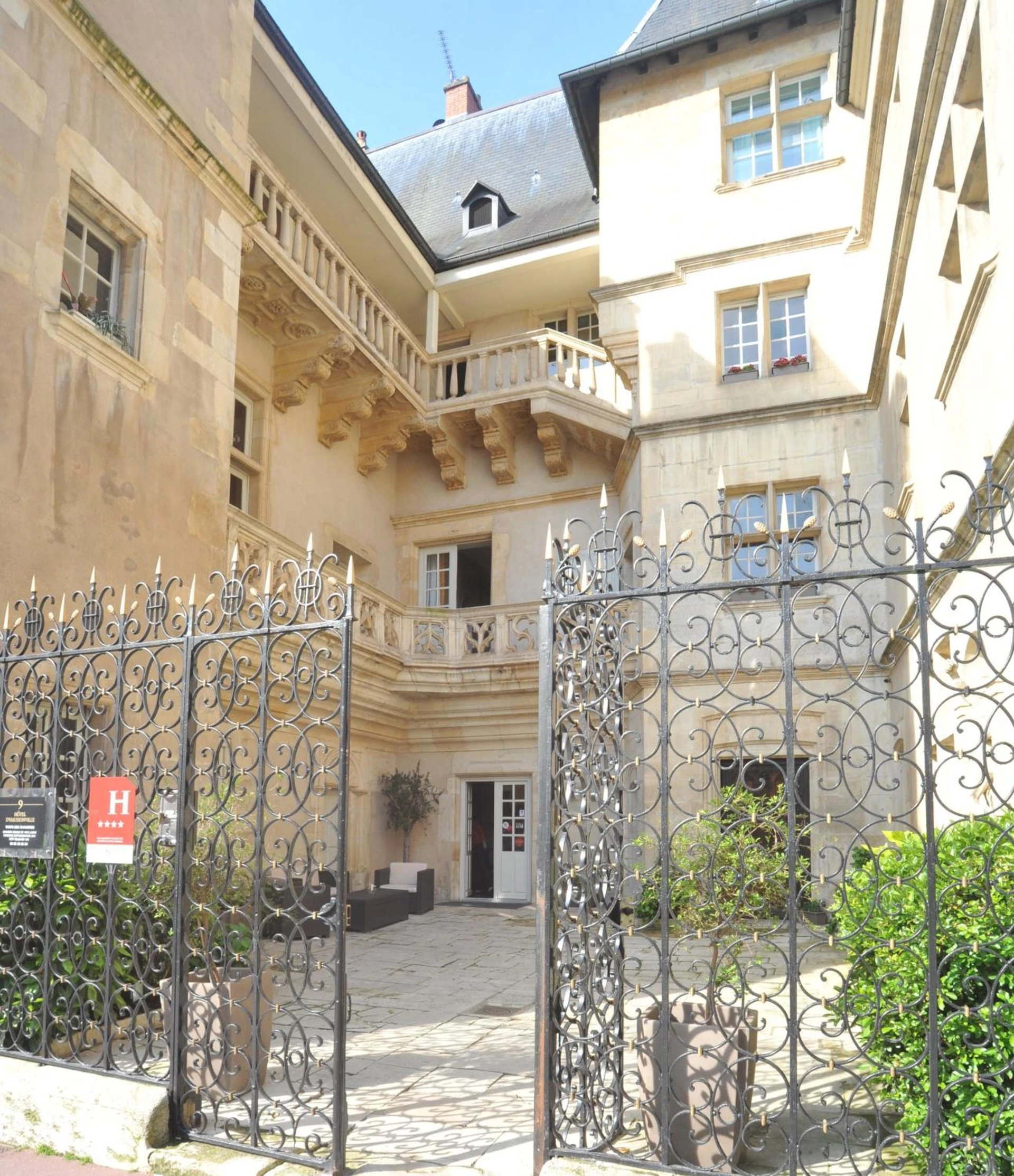 Organiser un séminaire d'entreprise : L'Hôtel d'Haussonville à Nancy, France