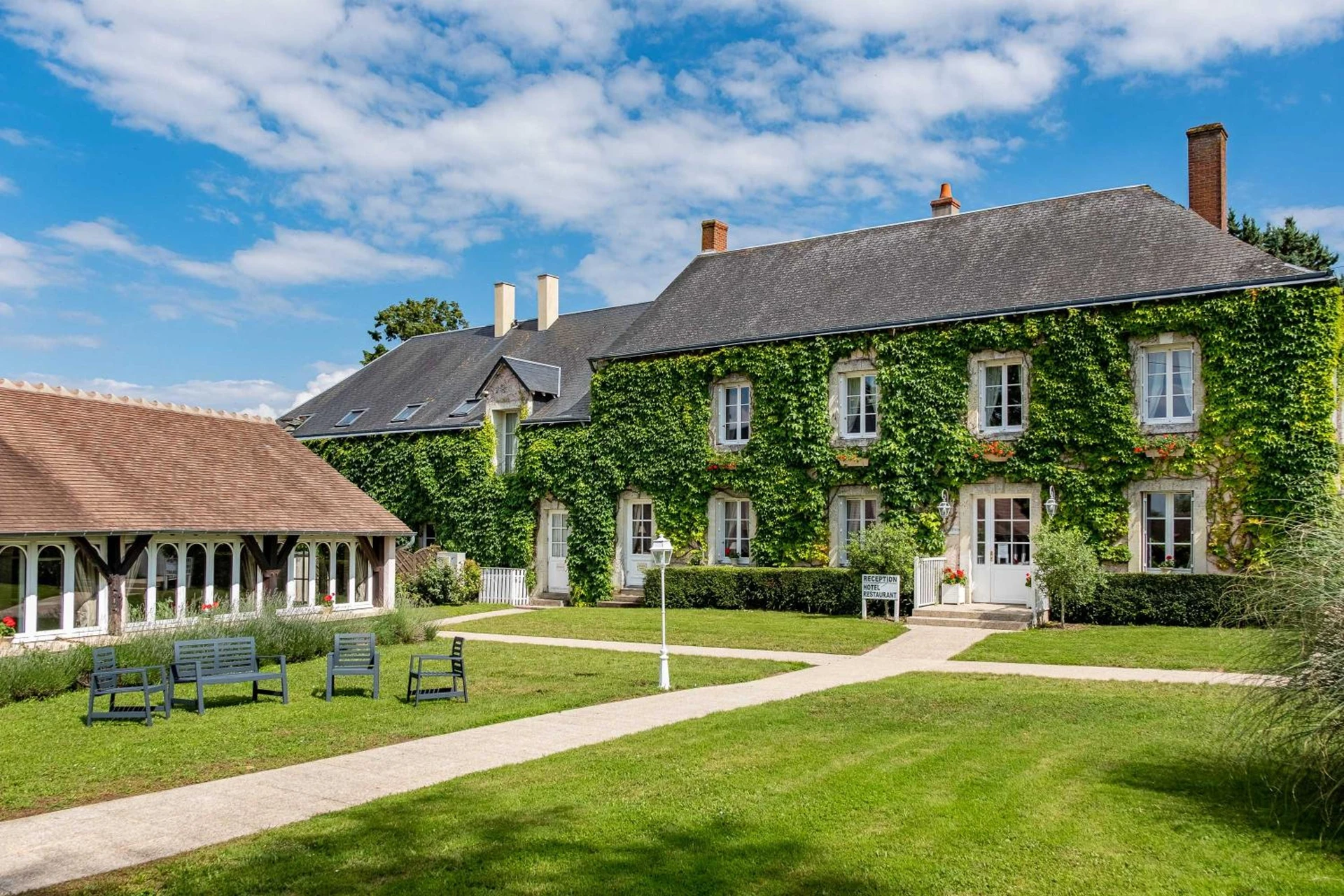 Organiser un séminaire d'entreprise : L'Hôtel Le Fleuray à Cangey