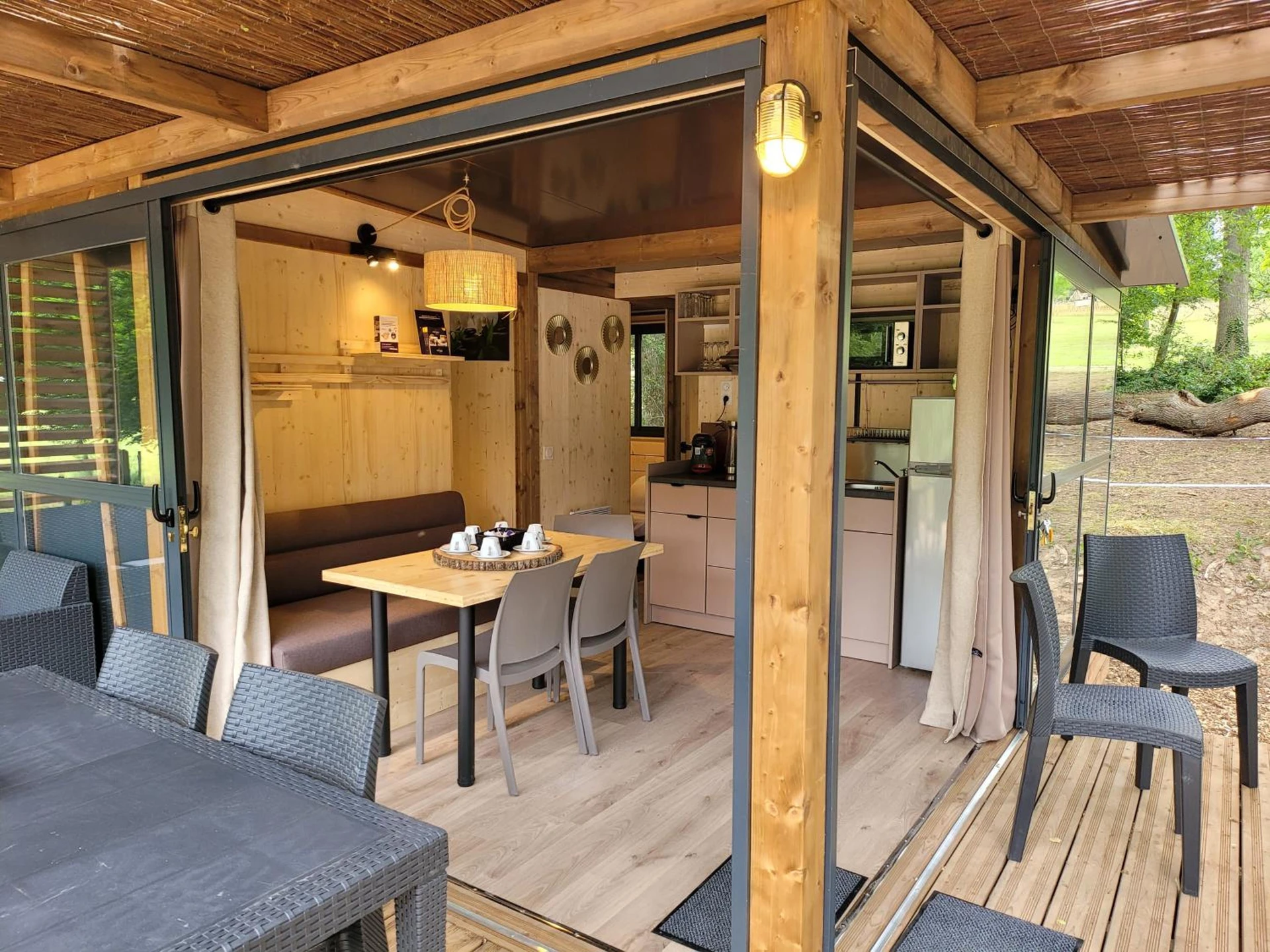 Organiser un séminaire d'entreprise : Le Chalet Montegut à Coulandon, France