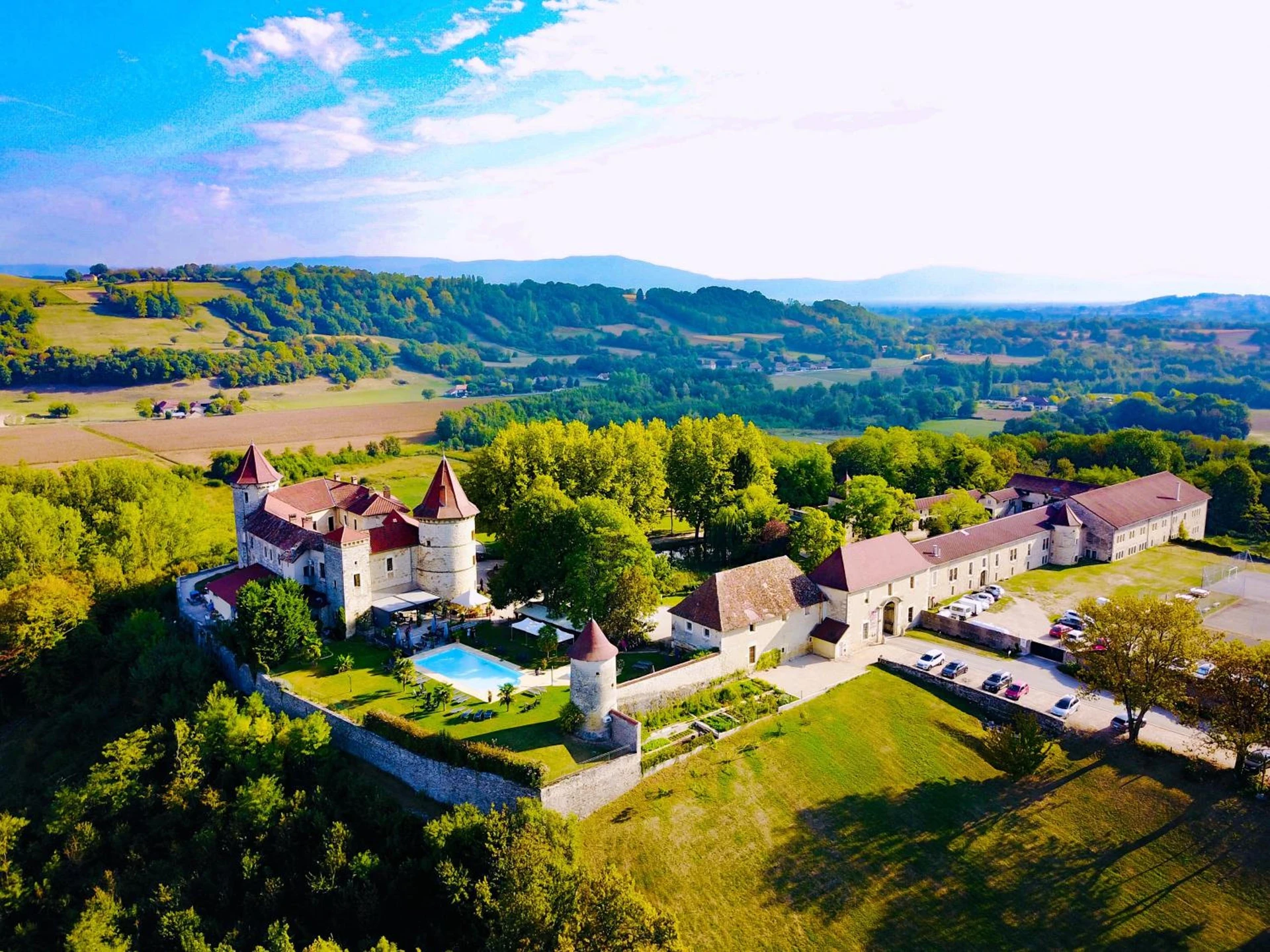 Organiser un séminaire d'entreprise : Le Château de Chapeau Cornu à Vignieu