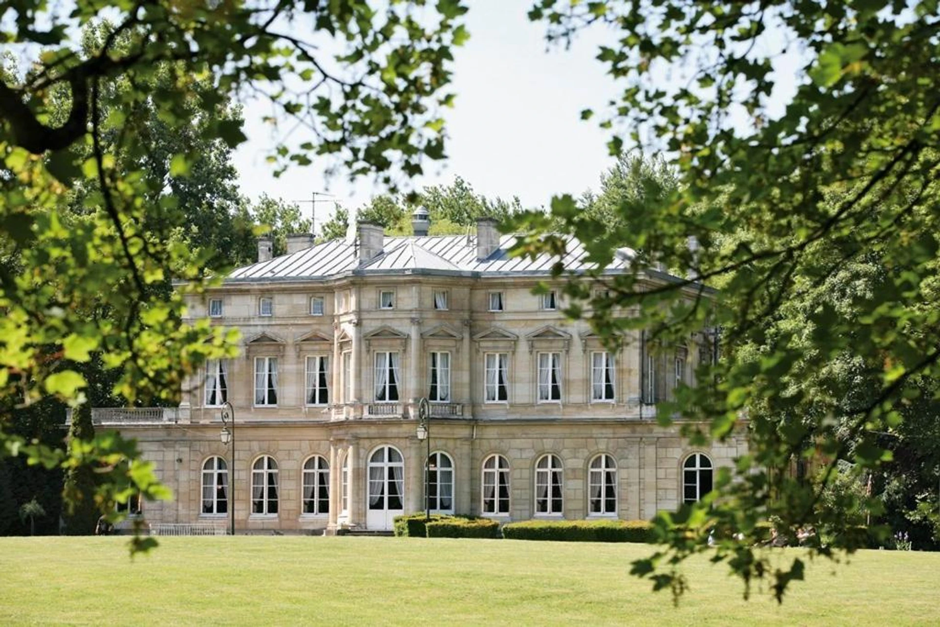 Organiser un séminaire d'entreprise : Le Château de la Motte Fénelon à Cambrai