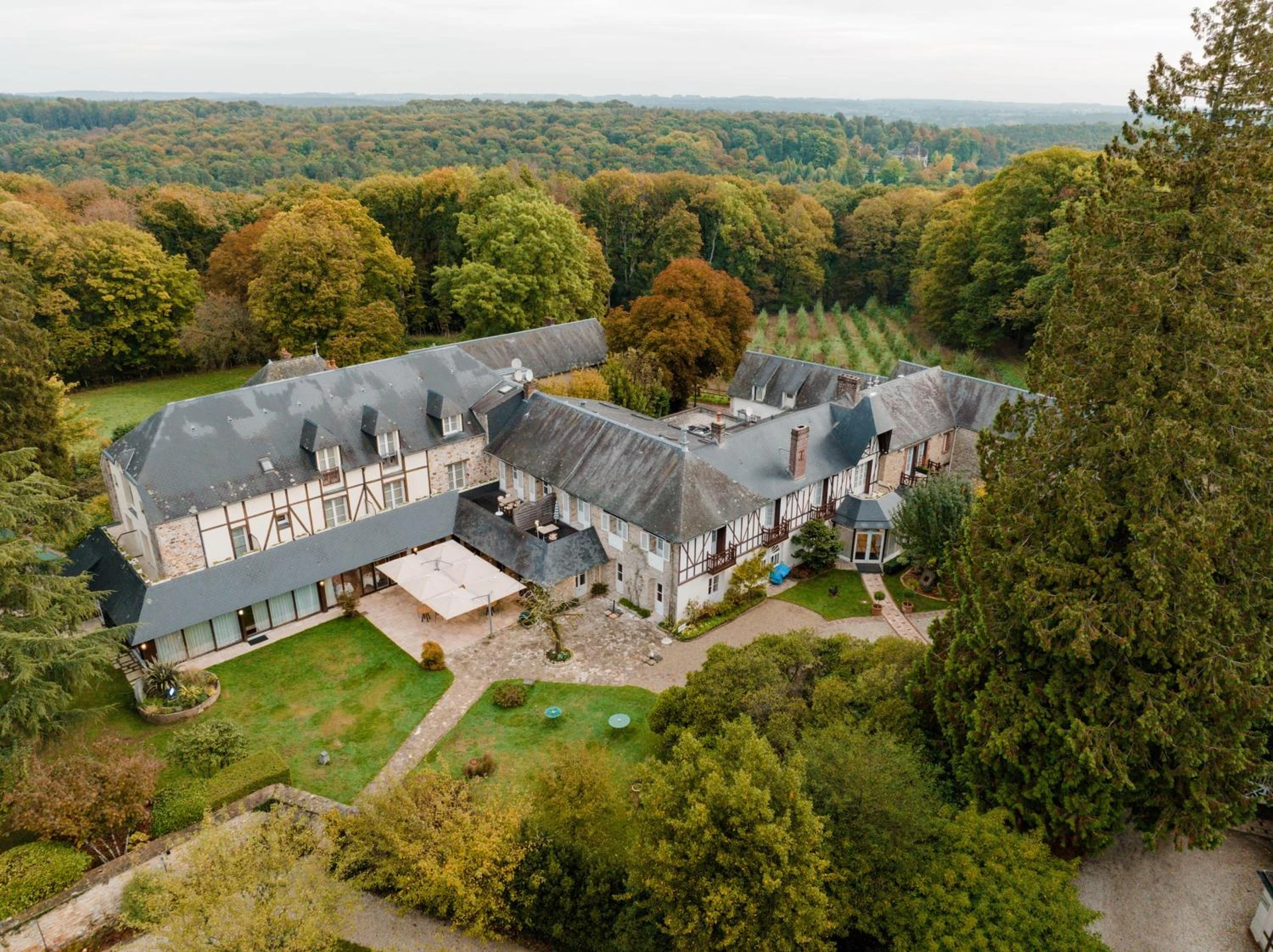 Organiser un séminaire d'entreprise : Le Manoir du Lys à Juvigny-Val-d'Andaine