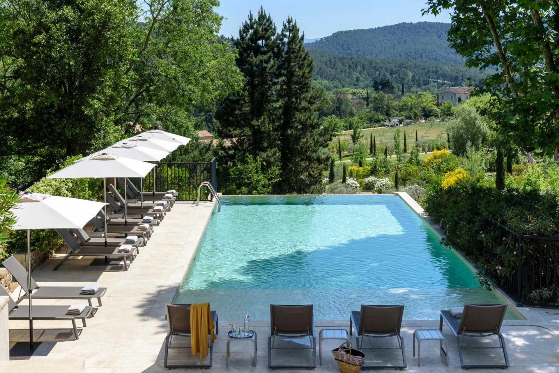 Organiser un séminaire d'entreprise : Les Lodges Sainte Victoire à Le Tholonet