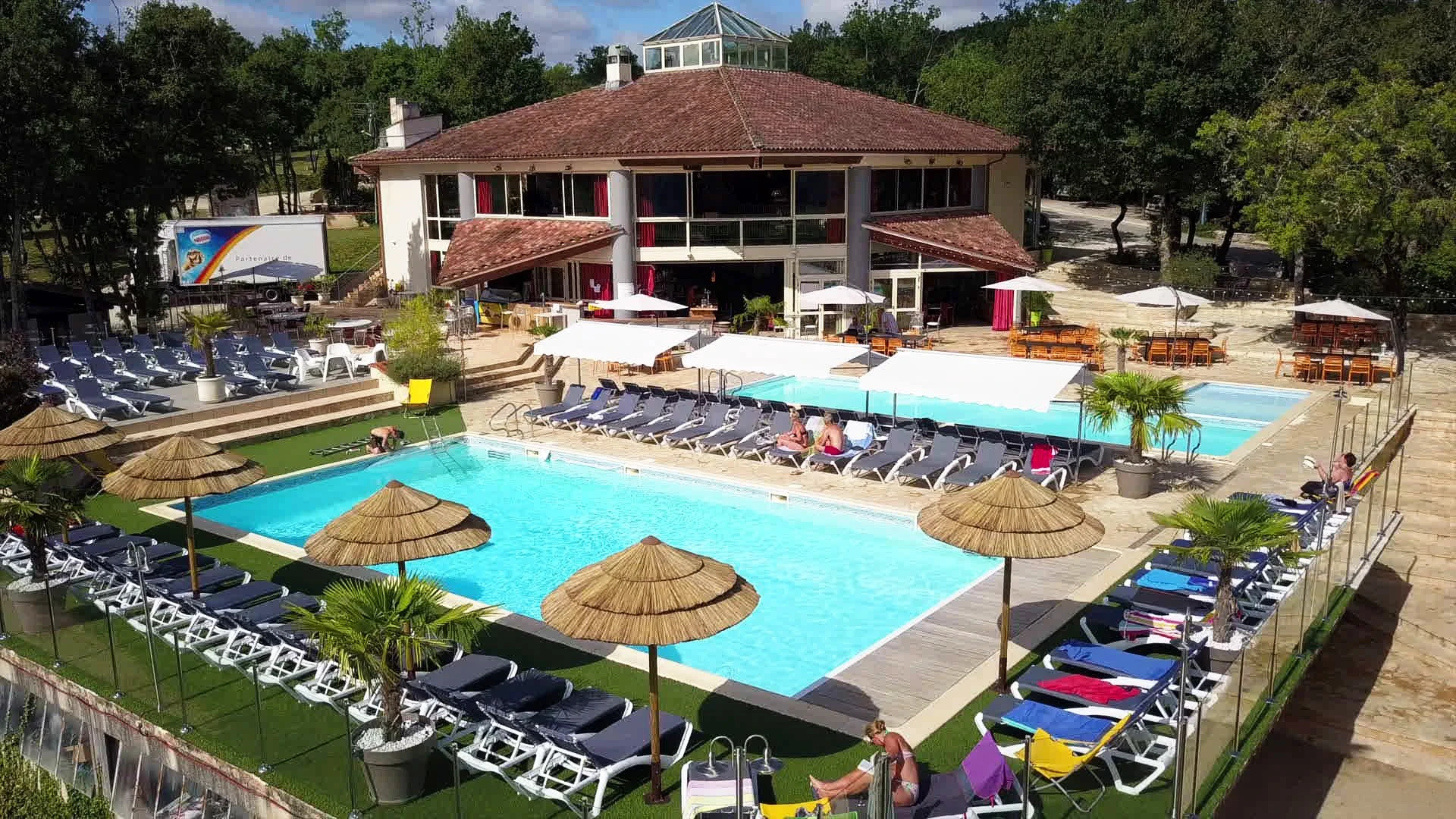 Organiser un séminaire d'entreprise : Le village de Benoît à Vers, France