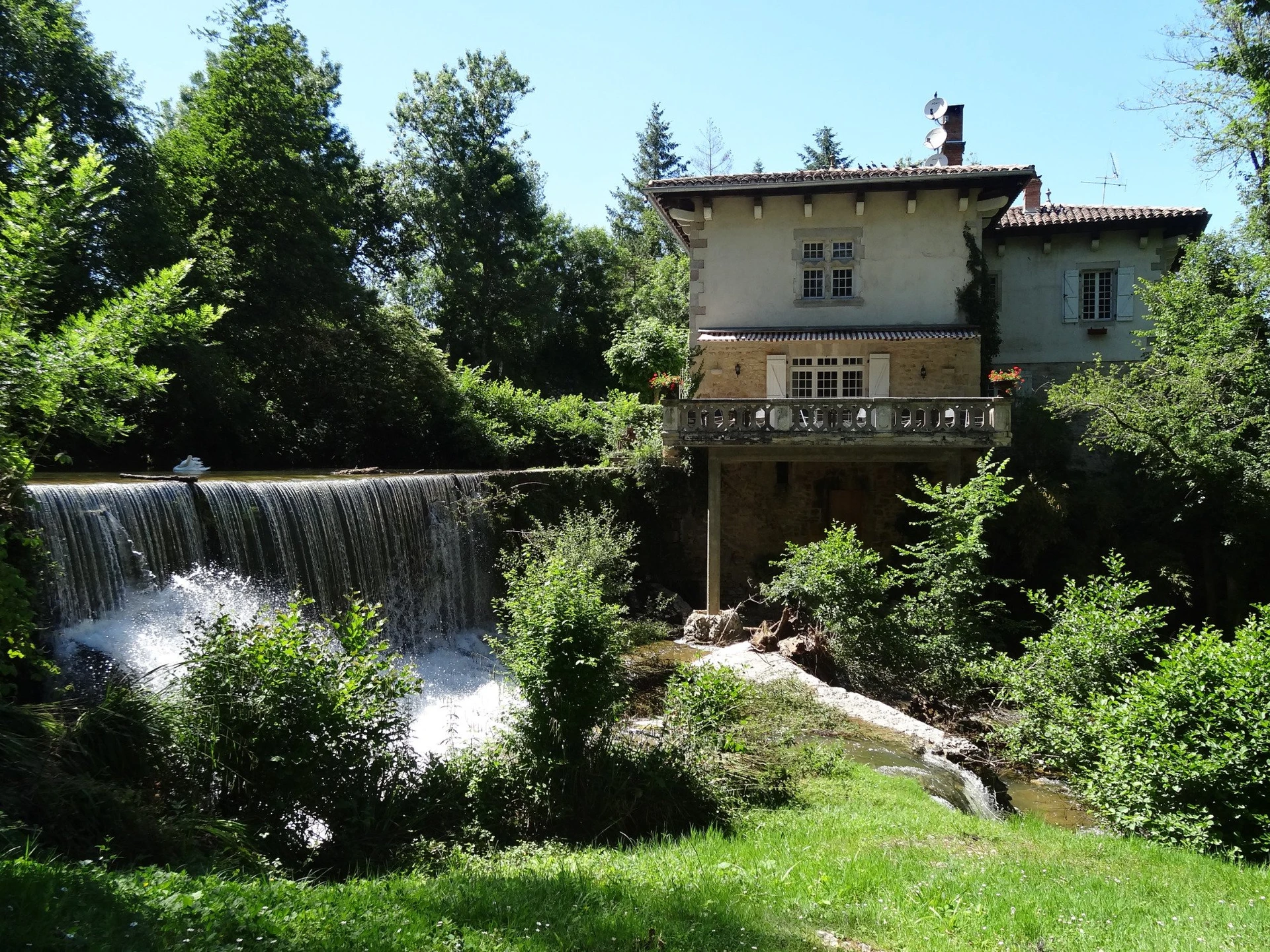 Organiser un séminaire d'entreprise : Les Gorges de l'Aveyron Hôtel à Bruniquel