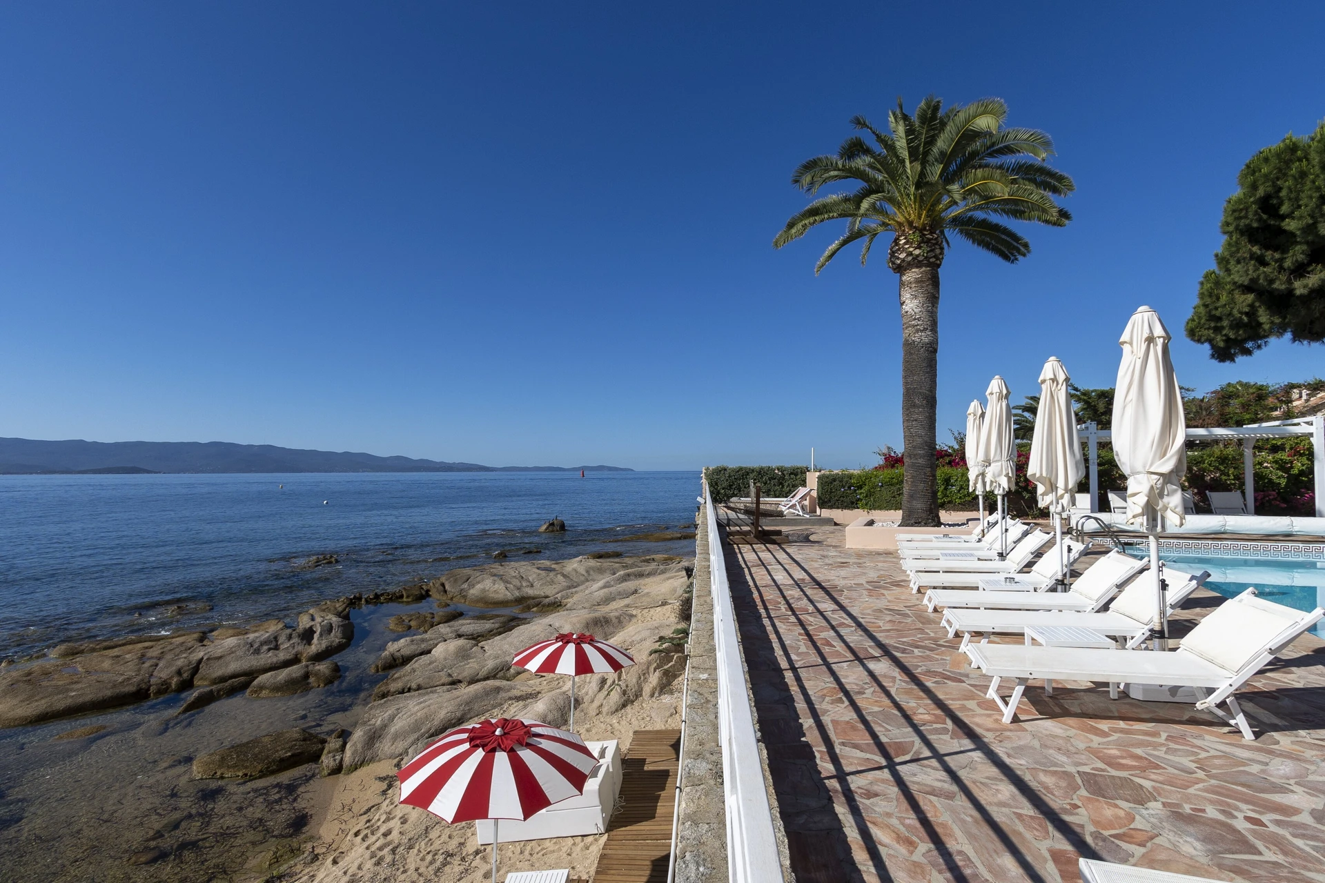 Organiser un séminaire d'entreprise : L'hôtel Les Mouettes à Ajaccio